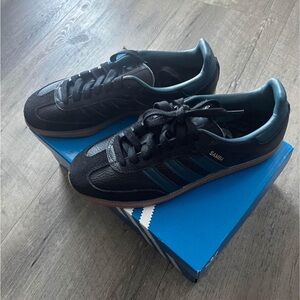 Adidas Sambas